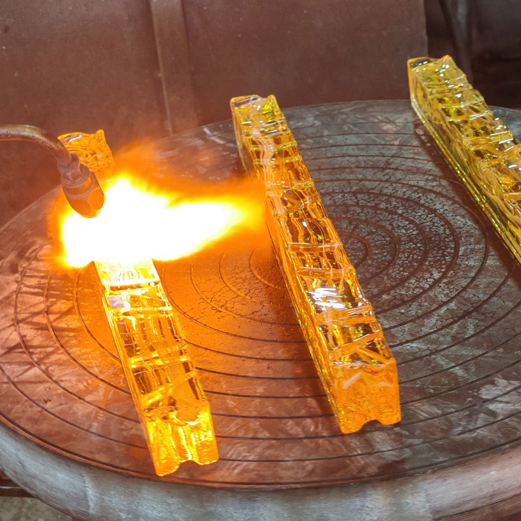 Valira Integrated LED 8in Black Mini Pendant with Handcrafted Glass