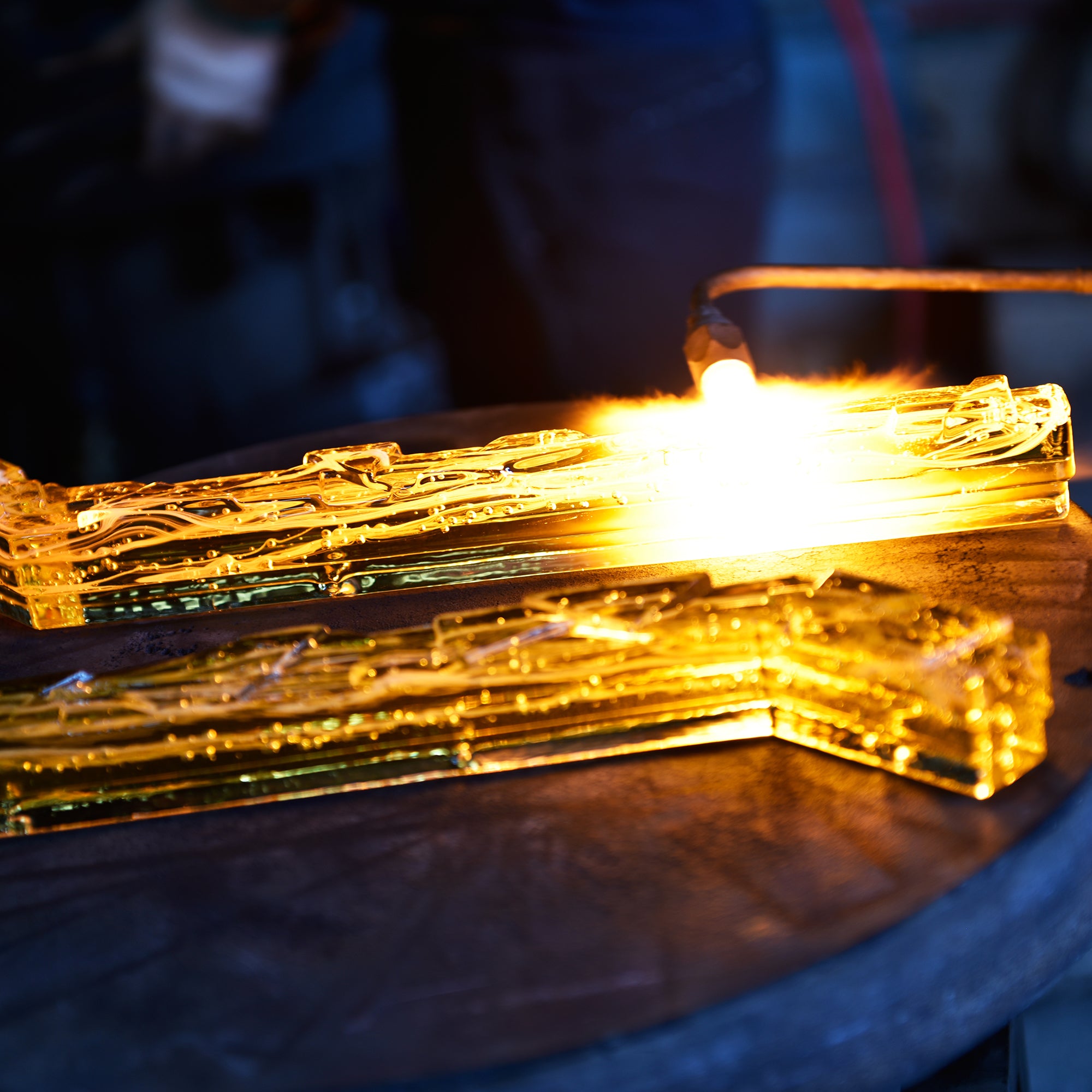 Contour Integrated LED 19in Brass Wall Light with Handcrafted Glass