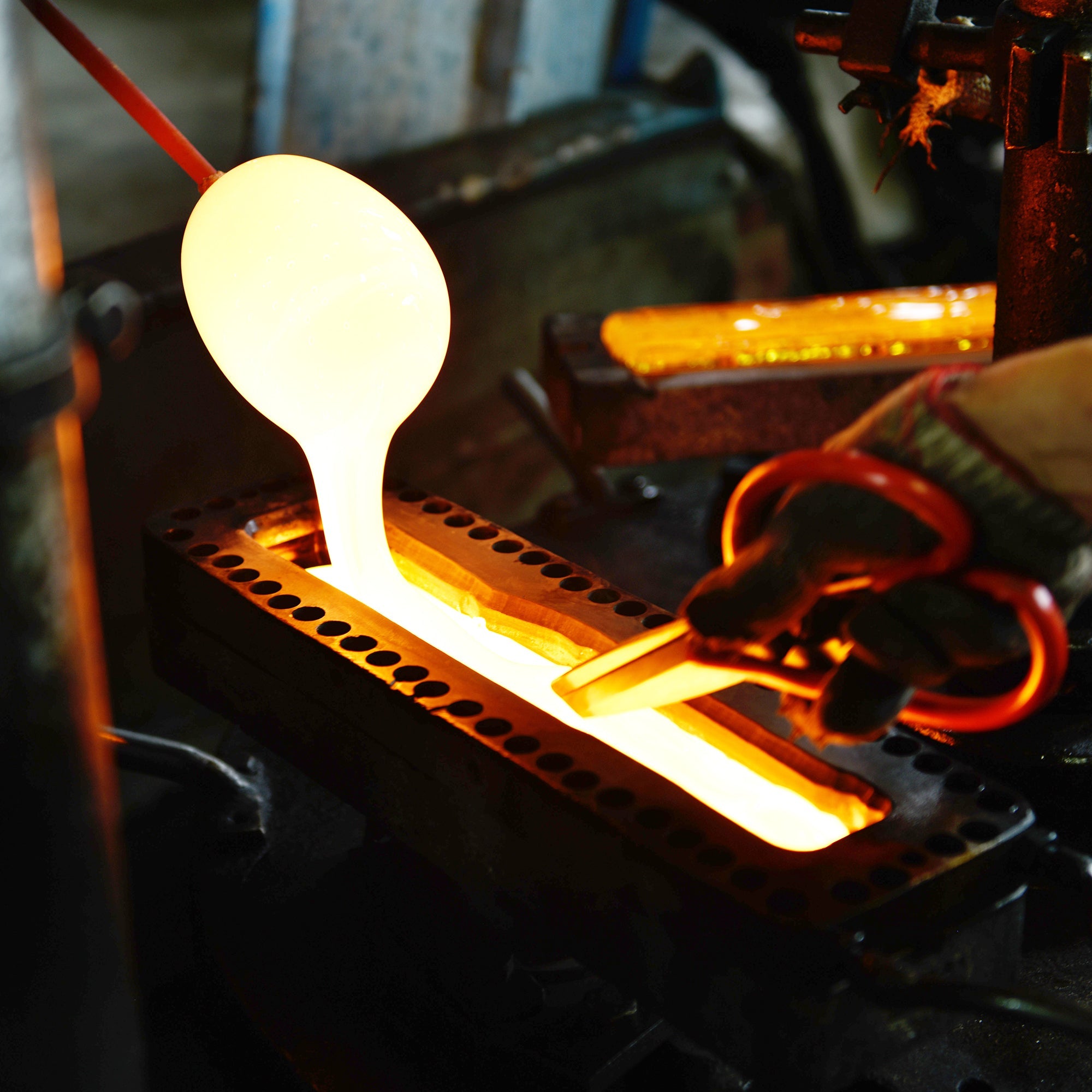 Curva Integrated LED 38in Brass Chandelier with Handcrafted Glass - CWI Lighting